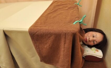 抗がん剤治療を受ける前に十分にコウケントー光線治療で体力をつけて、抗がん剤治療中も継続すると副作用の軽減に繋がります。